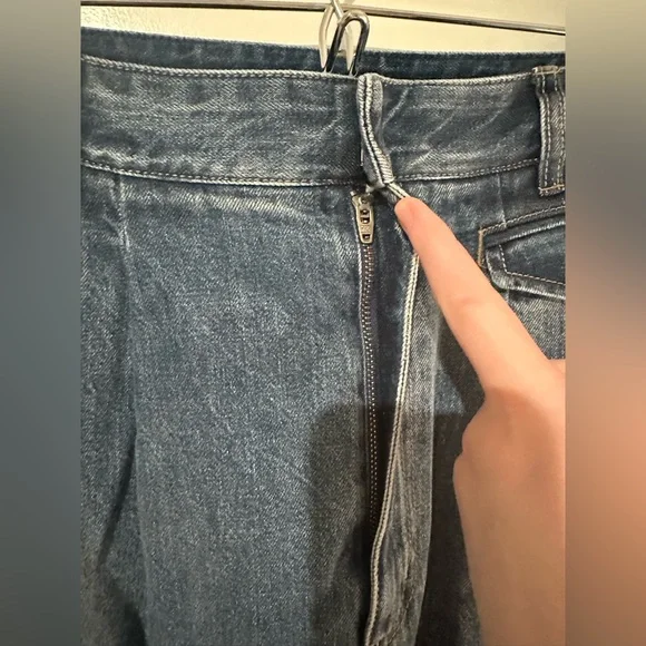 Tibi Triple Pleat Jeans in Classic Blue - Picture 3 of 8